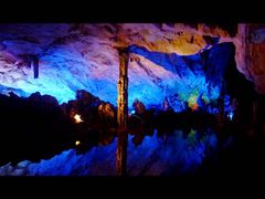 Guilin_One_Day-Reed Flute Cave (1)