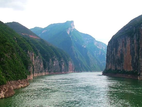 Three Gorges 5-Day Yangtze River Cruise from Yichang with ...