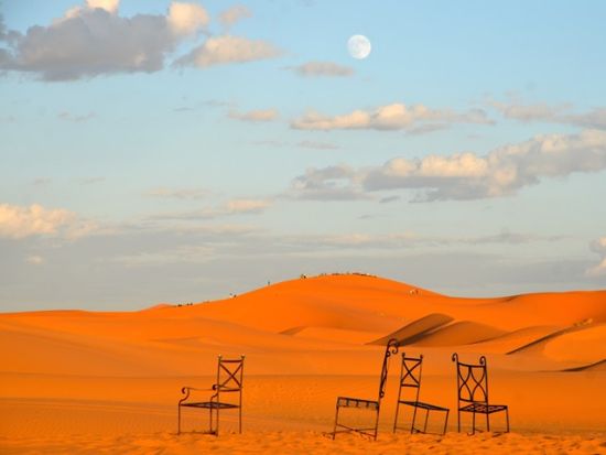 2泊3日 モロッコ周遊ツアー サハラ砂漠ほか4か所観光＜フェズ発マラケシュまたはカサブランカ着／英語＞