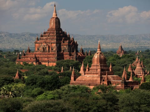 バガン観光 | ミャンマーの観光・オプショナルツアー専門 VELTRA(ベルトラ)