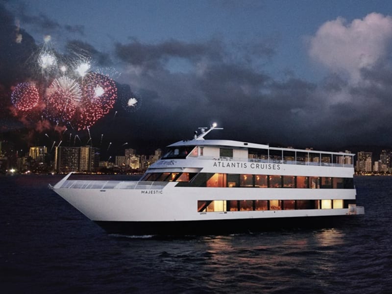 dinner cruise with fireworks