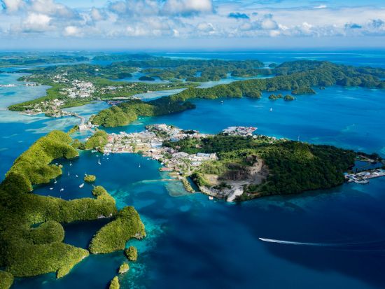 コロール島内観光＋ベラウ国立博物館　パラオの名所を効率よくめぐる1日ツアー＜送迎付き＞by IMPAC TOURS