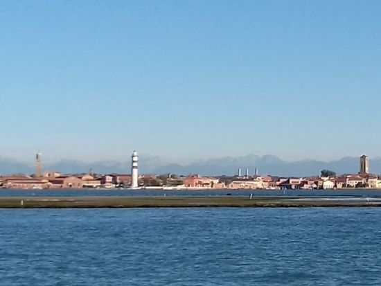 ムラーノ島 ガラス工房見学＆ブラーノ島 ＜英語ガイド＞