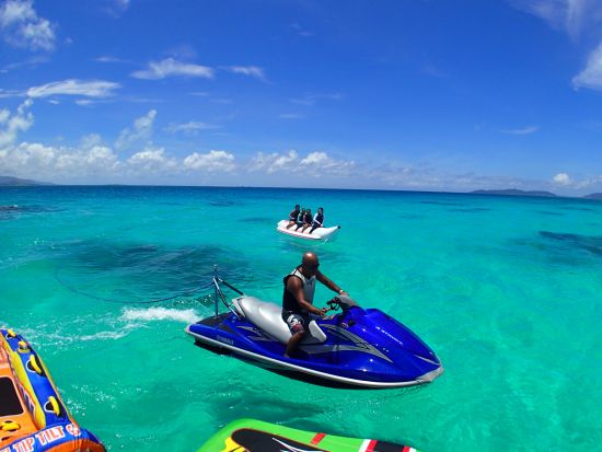 幻の島&マリンスポーツ遊び放題ツアー＜1日／市街地ホテル送迎可／石垣島発＞by フージーマリンサービス