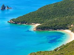Arrabida in Setubal_shutterstock_511417516