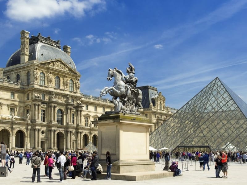 ルーブル美術館 パリの観光 オプショナルツアー専門 Veltra ベルトラ