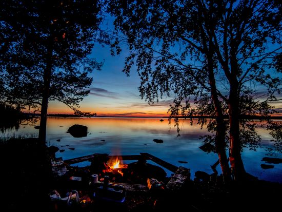 フィンランドの白夜 沈まぬ太陽 撮影ツアー プロのガイドがレクチャーします！＜6～10月／軽食付／英語／ロヴァニエミ発＞