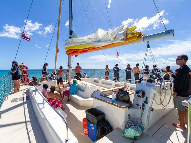 oahu catamaran booze cruise