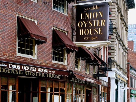 Union_Oyster_House_Exterior