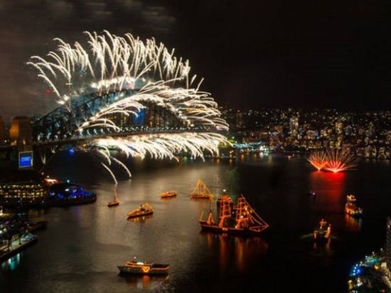 【2025年12月31日】大晦日限定！スターシップ号カウントダウンクルーズ by Captain Cook Cruise