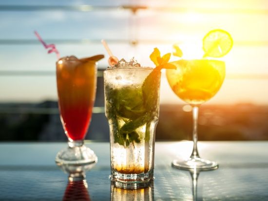 サンセットセーリング ＜軽食・飲み放題付き／カアナパリビーチ発＞