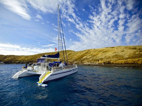 モロキニ島 シュノーケリングクルーズ ＜英語ガイド／食事・アルコール2杯付き＞
