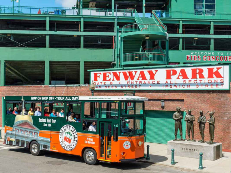 USA_Boston_Fenway Park_Old Town Trolley