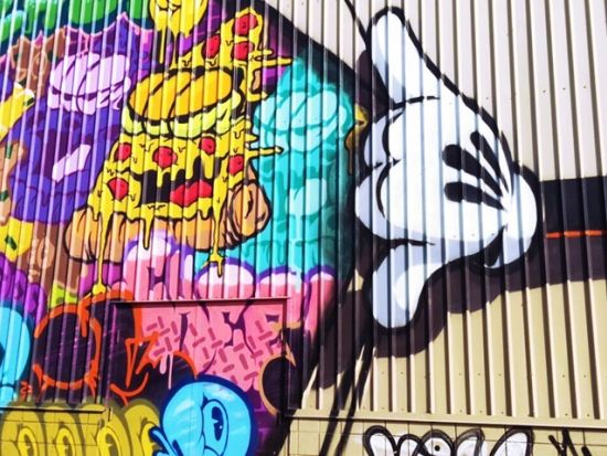 ダイヤモンドヘッドハイキング＋カカアコ散策　名物ジョバンニのガーリックシュリンプ付き！＜半日＞