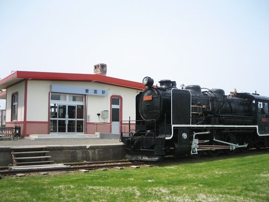 16【愛国幸福】愛国駅