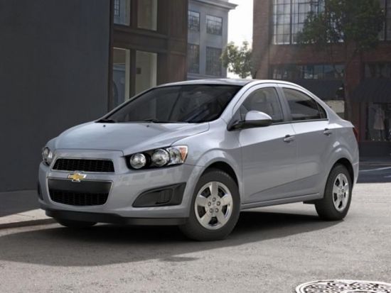 【空港送迎】ノイバイ国際空港⇔ハノイ市内またはハロン湾＜貸切／最大6名／現地語ドライバー＞