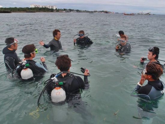 PADI アドヴァンスドライセンス取得＜2日コース／マクタン島内ホテル送迎付／日本語対応＞ by オールブルー