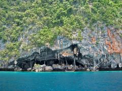 Swallow Nests Island