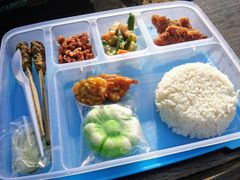 ヌサペニダ-ランチ