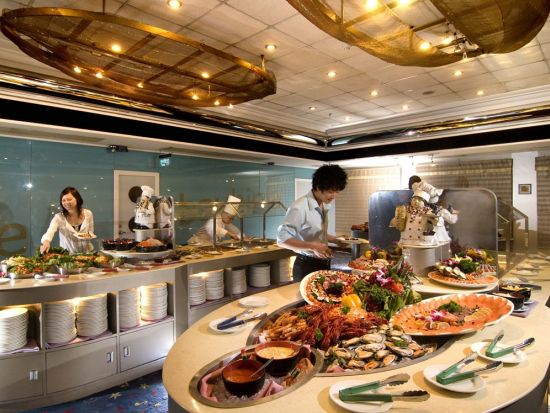 ビクトリアハーバーの夜景を堪能！プランを選べるバウヒニアディナークルーズ＜夕食ビュッフェ付き＞