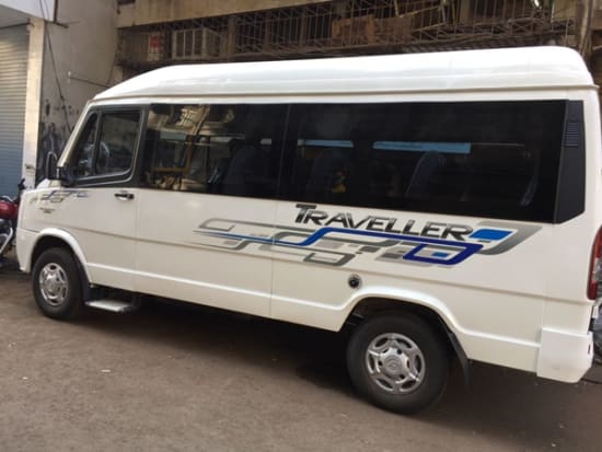minivan for port airport hotel transfer in mumbai