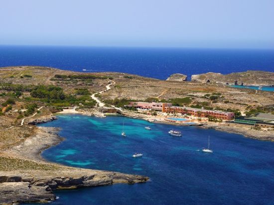 コミノ島プライベートクルーズ＜マルタ島orゴゾ島発／往復送迎／3時間～＞