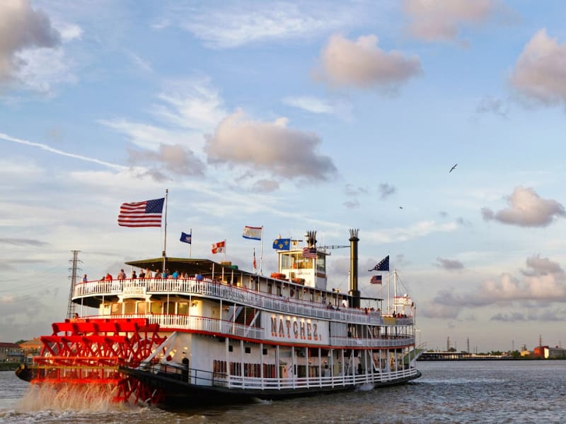 usa_new orleans_steamboat natchez cruise