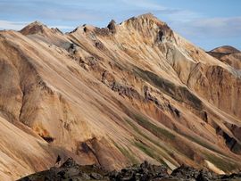 2000x1333_hiking_landmannalaugar_day_hike3