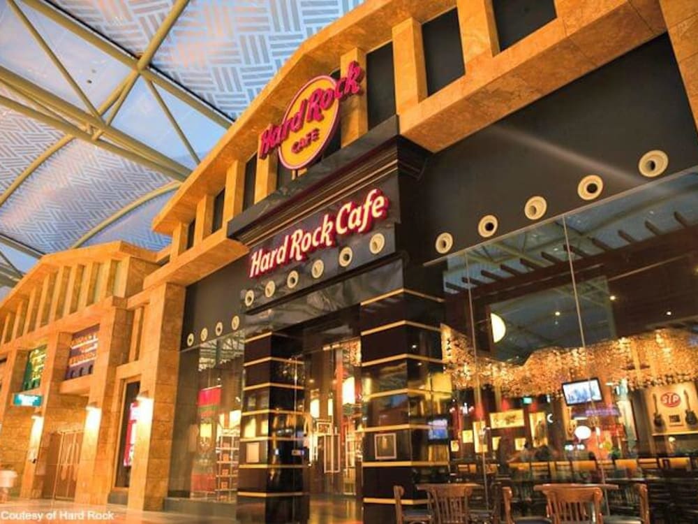 ハードロックカフェセントーサ島店 Hard Rock Cafe Sentosa 食事券サービス シンガポールでアメリカンな雰囲気を満喫 シンガポールの観光 オプショナルツアー専門 Veltra ベルトラ