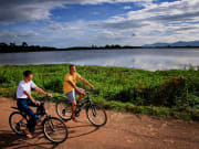 biking-lake