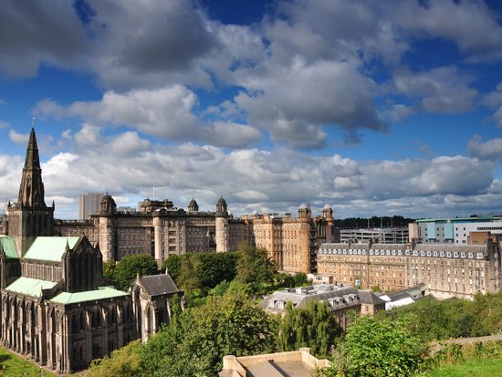 loch lomond the highlands and doune castle guided tour from