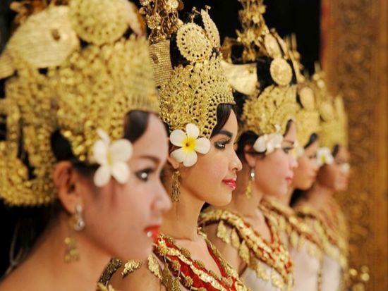 伝統舞踊アプサラダンスショー鑑賞＋ディナー＜送迎選択可＞※当日15時まで予約可プランあり