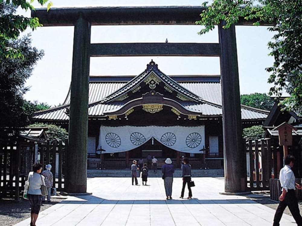 新春バスツアー 靖国神社の初詣 浅草散策 東京駅 銀座キャピタルホテル発 By はとバス 東京の観光 遊び 体験 レジャー専門予約サイト Veltra ベルトラ