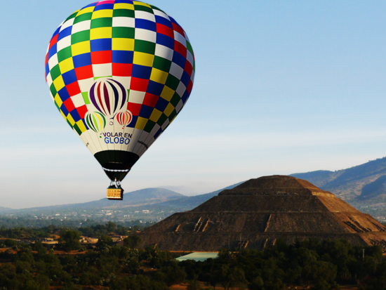 世界遺産テオティワカン遺跡 熱気球観光 上空から遺跡の全貌を観賞！ ＜1名予約可／朝食付／メキシコシティ発＞