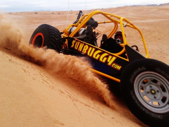 四輪バギー（ATV）体験　ラスベガスの砂丘を激走！ドライバーガイド同乗プランあり＜ラスベガス市内往復送迎付き／英語ガイド＞