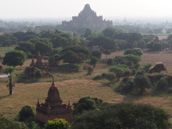 【貸切】バガン空港⇔バガン市内 送迎サービス