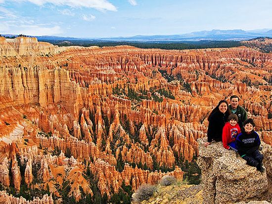 ネクストグランドキャニオン！ザイオン国立公園＆ブライスキャニオン国立公園 日帰り観光ツアー　貸切プランあり＜朝食・昼食付き／英語ガイド＞