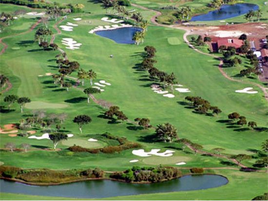 ロイヤルクニア・カントリークラブ　ゴルフ場往復シャトルサービス＜初心者～中級者＞