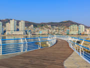 Korea_Busan_Songdo_Skywalk_shutterstock_646330228