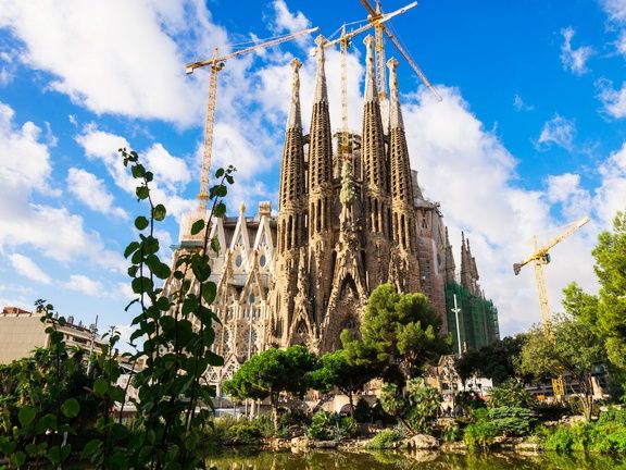 8月12,14,15,16限定】世界遺産サグラダ・ファミリア 見学ツアー 鐘塔