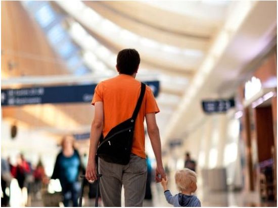 ブルネイ空港⇔バンダルスリブガワン市内またはジュルドン地区ホテル 送迎サービス＜日本語ガイド＞