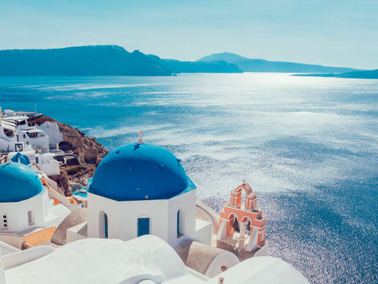エーゲ海の島巡り サントリーニ島 パロス島 ミコノス島7日間 4月 9月 6泊7日 朝食付 アテネ発 ギリシャ ギリシャ 旅行の観光 オプショナルツアー予約 Veltra ベルトラ
