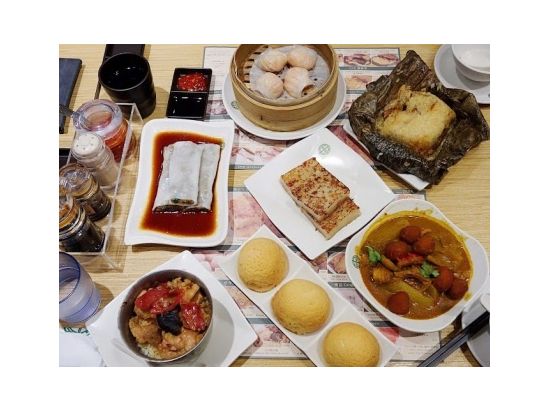 九龍島観光ツアー　許願樹＆車公廟の開運スポット巡り ＜貸切／半日／日本語ガイド／空港送迎オプション有＞