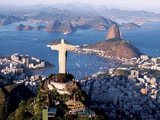 【プライベートツアー】コパカバーナ＆イパネマビーチ+コルコバードの丘☆市内半日観光ツアー＜日本語ガイド／リオ・デ・ジャネイロ発＞