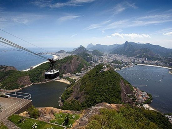 【プライベートツアー】カテドラル・メトロポリターナ＆ポン・ジ・アスーカル☆美しいステンドグラスに感動♪市内半日観光ツアー＜日本語ガイド／リオ・デ・ジャネイロ発＞