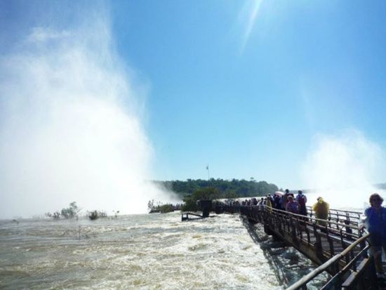 ブラジル＆アルゼンチン側イグアスの滝＋3か国国境地点プライベートツアー＜1日／日本語ガイド／フォス・ド・イグアスまたは空港発＞