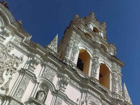 世界遺産プエブラとチョルーラ観光＜混載／英語ガイド／メキシコシティ発＞