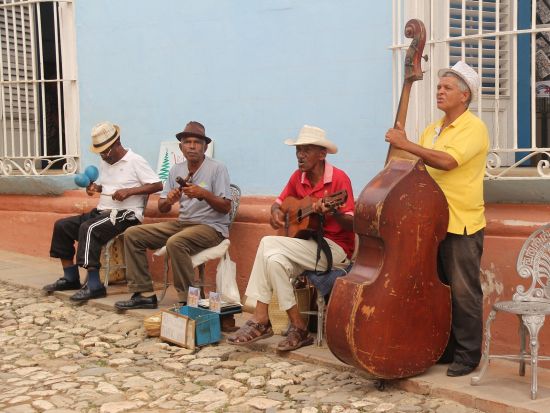 ハバナでプライベートサルサレッスン体験＜英語またはスペイン語／ハバナ発＞