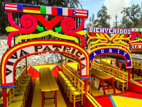 世界遺産ソチミルコ＆コヨアカン観光ツアー　フリーダ・カーロ美術館見学＆昼食付きプランあり＜混載／1日／英語ガイド／メキシコ・シティ発＞