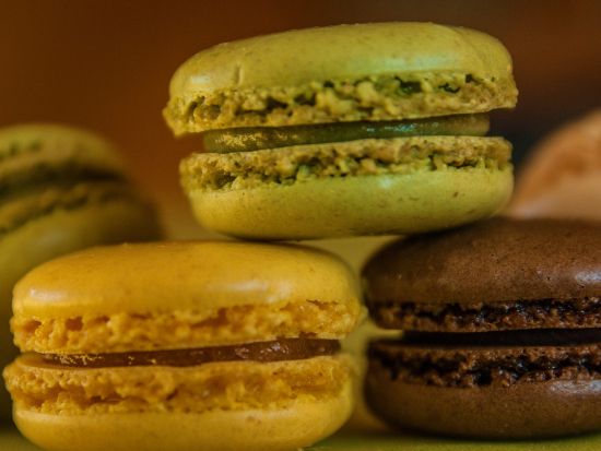 パリ市内 スイーツ試食ツアー　サンジェルマン・デ・プレのお店をガイドがご案内 ＜日本語ガイドまたは英語ガイド／約3時間＞*前日予約OK